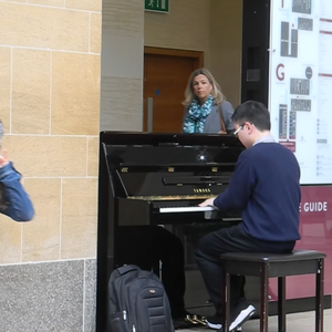 老湿机在线视频
